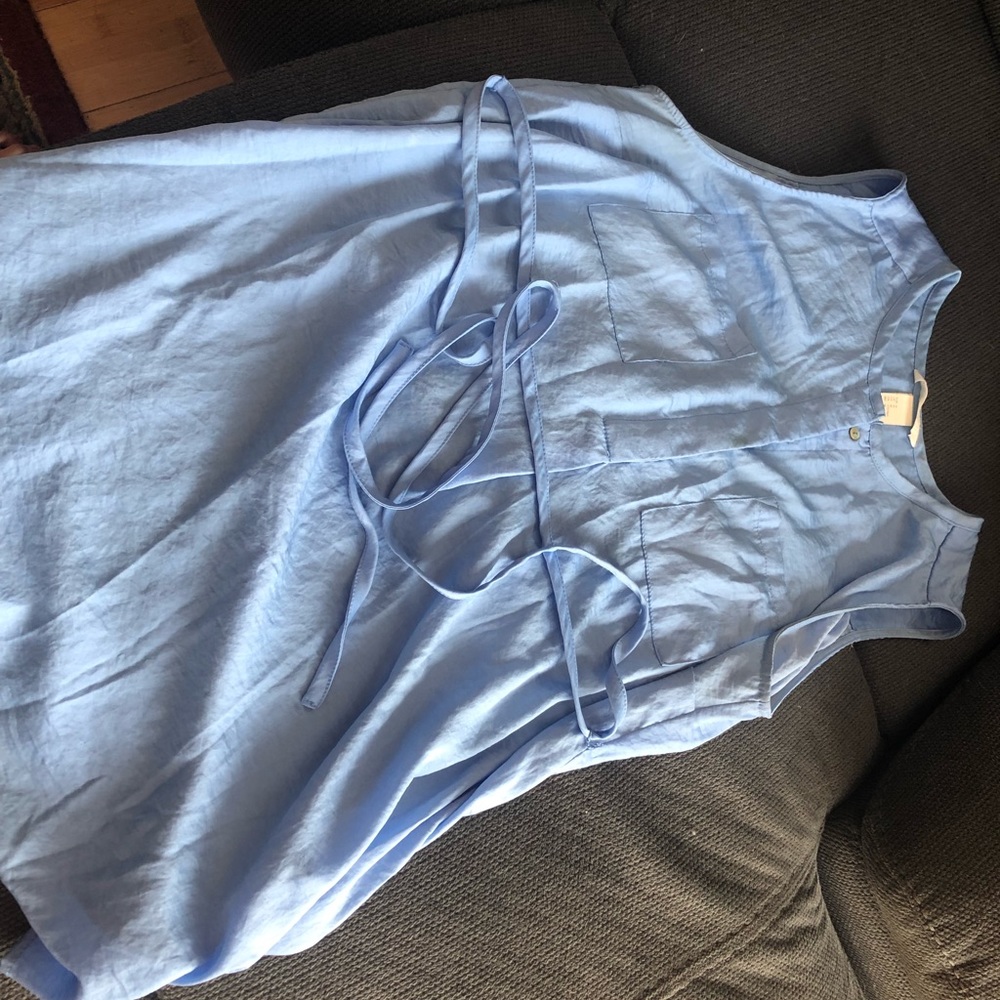 Women’s float blouse